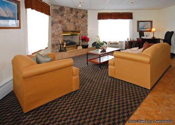 Econo Lodge On The Bay Menominee Interior foto